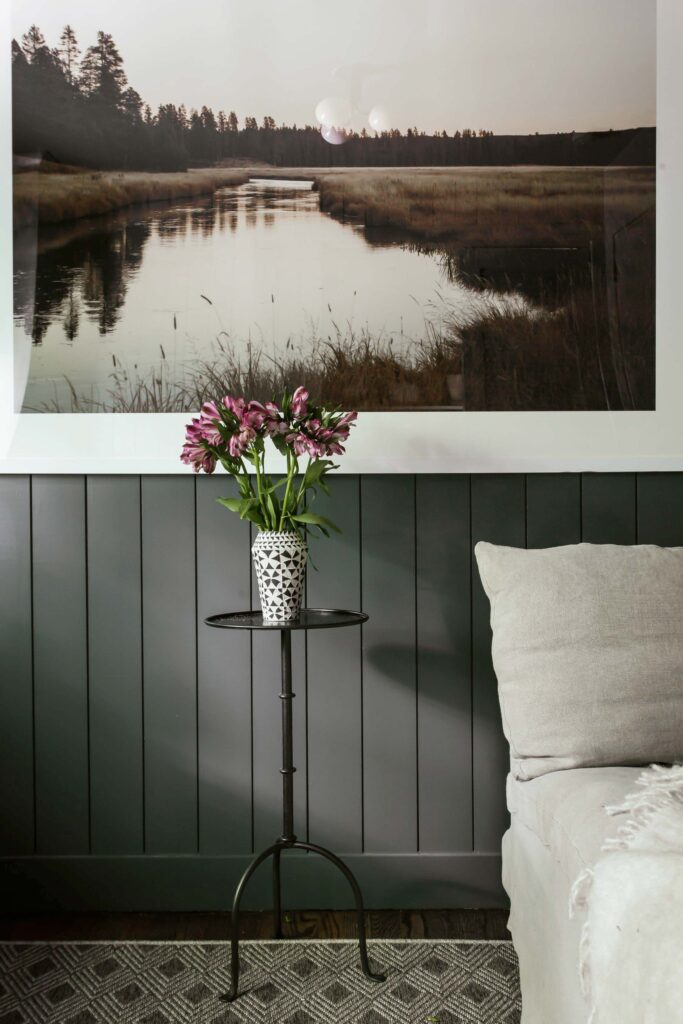 guest room plant stand and art detail